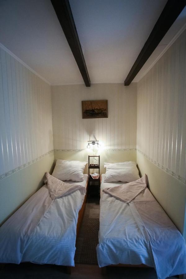 Hellenyi Apartmanok Harkány Екстериор снимка