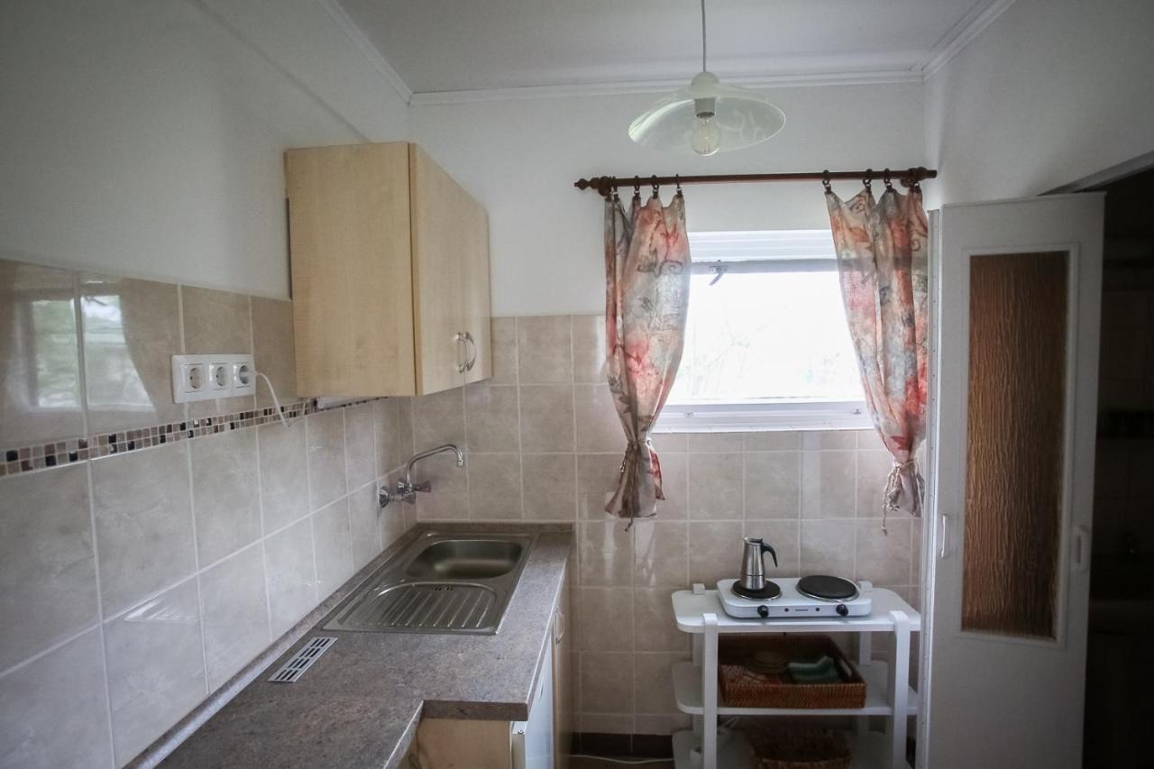 Hellenyi Apartmanok Harkány Екстериор снимка